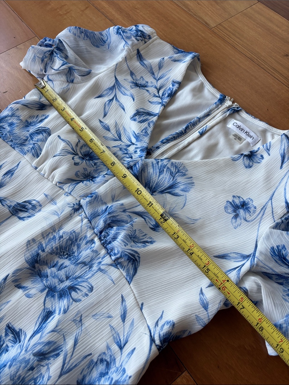 Calvin Klein chiffon dress - Picture 8 of 14